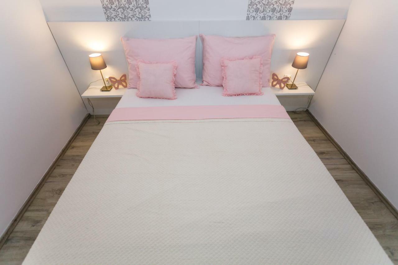 Apartman Brajutovci 26 Корнич Экстерьер фото